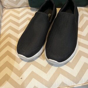 Skechers Men's Black Mesh Slip-Ons